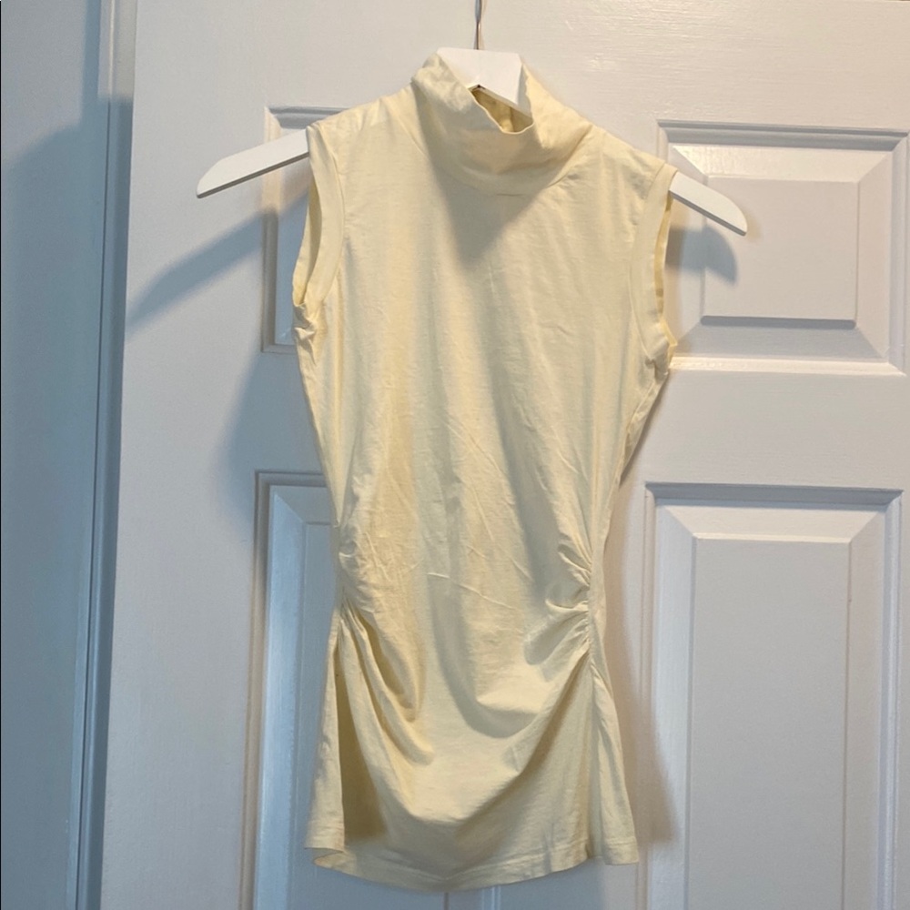 THEORY Sleeveless Cream Top Size P